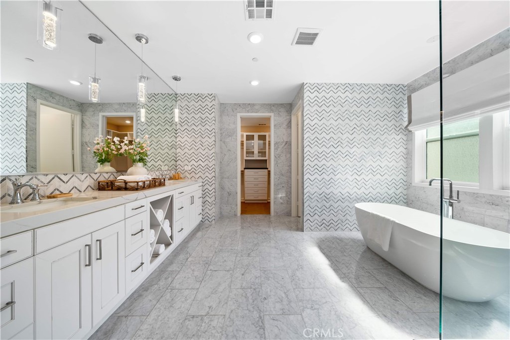 Lumiere - Residential