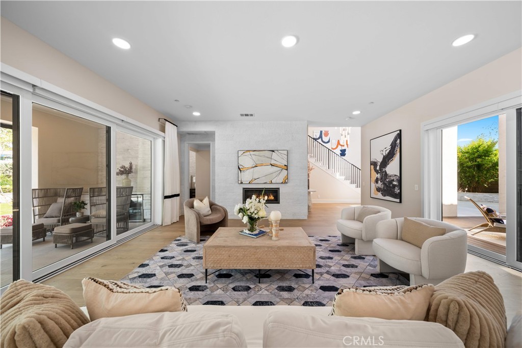 Lumiere - Residential