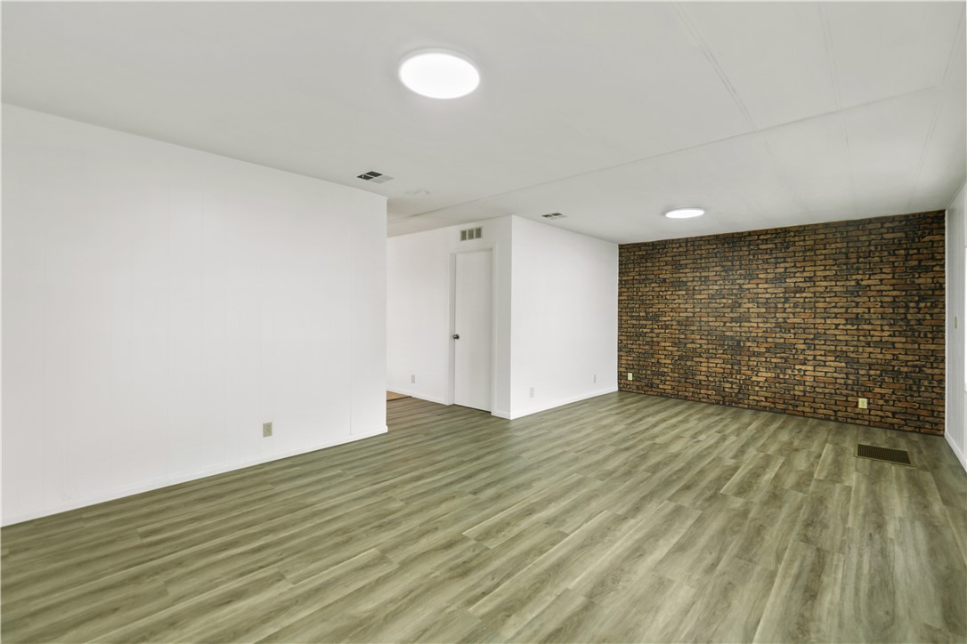3595 Santa Fe Avenue 146