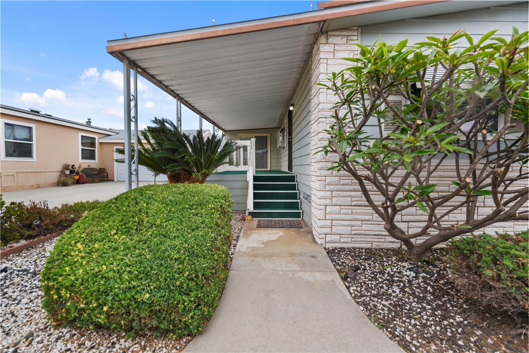 3595 Santa Fe Avenue 146