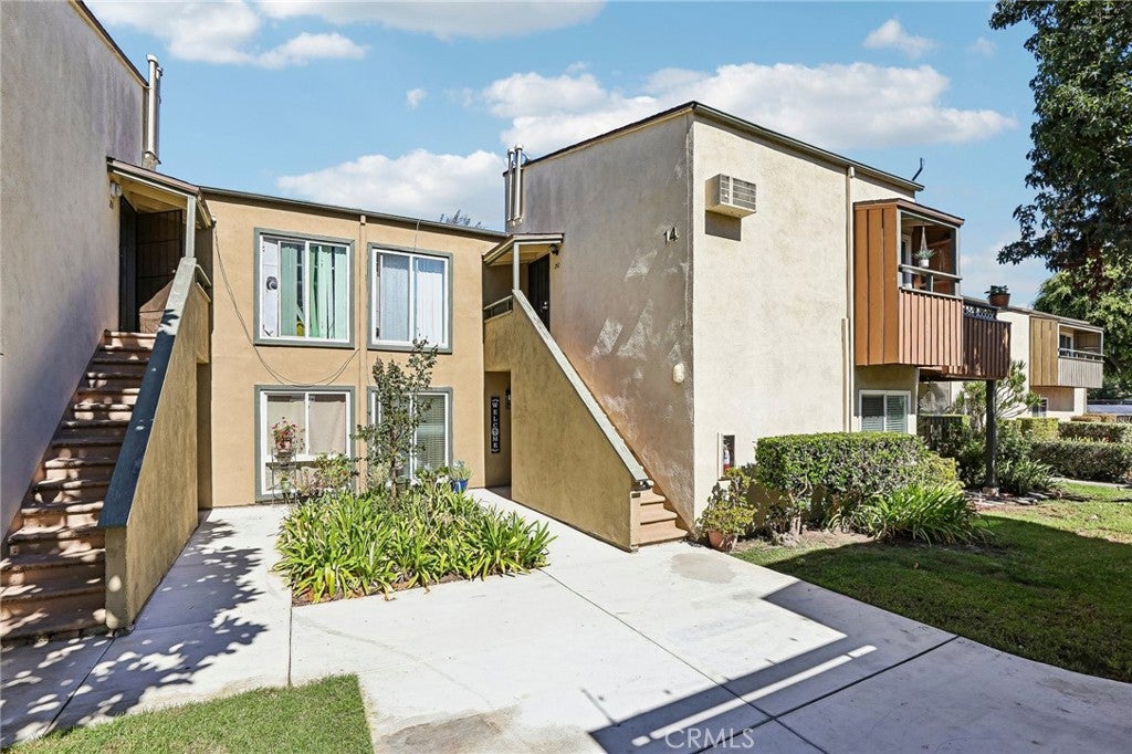1001 W Stevens