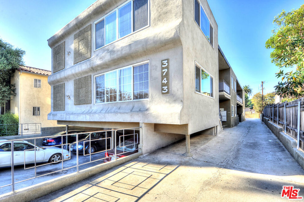 Keller Williams Realty and Everyday Real Estate Inc. are pleased to offer this exceptional investment opportunity. 3743 Mclaughlin Ave is a 12-unit, 7380 square foot multifamily property zoned LAR3 and located near the border of Mar Vista and Culver City. Built in 1961, this classic building offers a favorable unit mix of four 0+1, four 1+1, three 2+1, one 2+1.5. Five of the units are fully furnished and operating on month-to-month leases and can be delivered vacant (one 0+1, two 1+1, two 2+1). ADU plans, which satisfy the retrofit requirement, and permits are included (owner spent $76.8K). These two new units (1+1 in the front, and 2+1 in the back) are projected to increase revenue by $56K per year and will satisfy the retrofit requirement. Permits have been filed but no work has commenced. Property is master metered for water, has 13 parking spaces and laundry room onsite with leased washer and dryer.