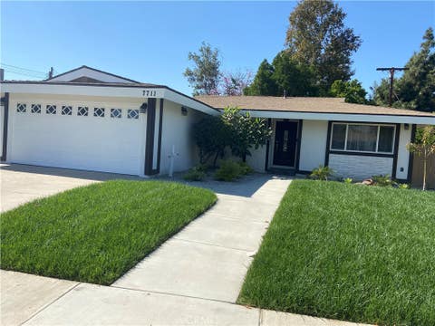 Photo of 7711 Van Noord Avenue, North Hollywood, CA 91605 (MLS # SR26129559)