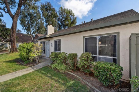 Photo of 10569 Westonhill Drive DR, San Diego, CA 92126 (MLS # 260023234SD)