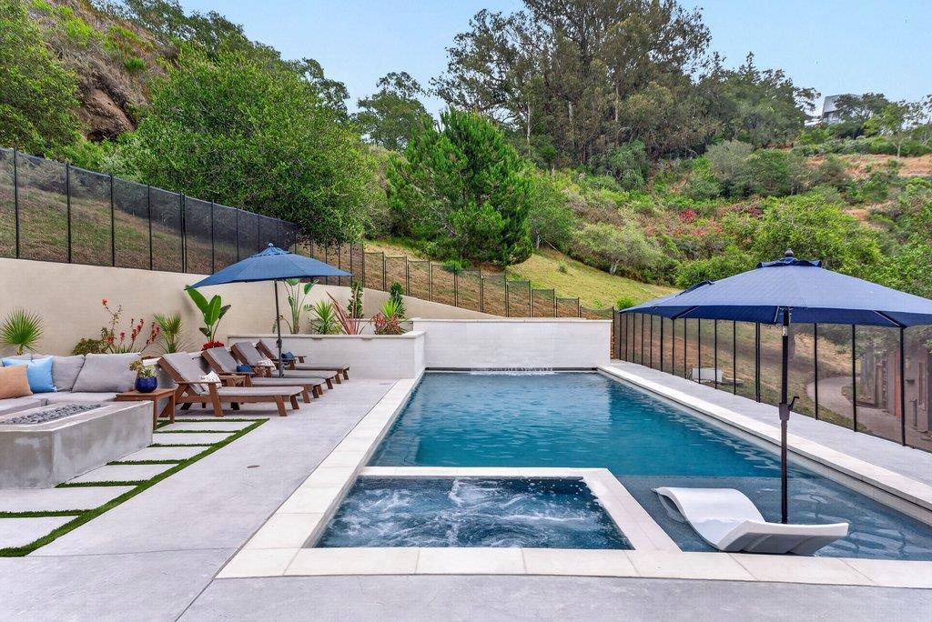 310 Hidden Valley