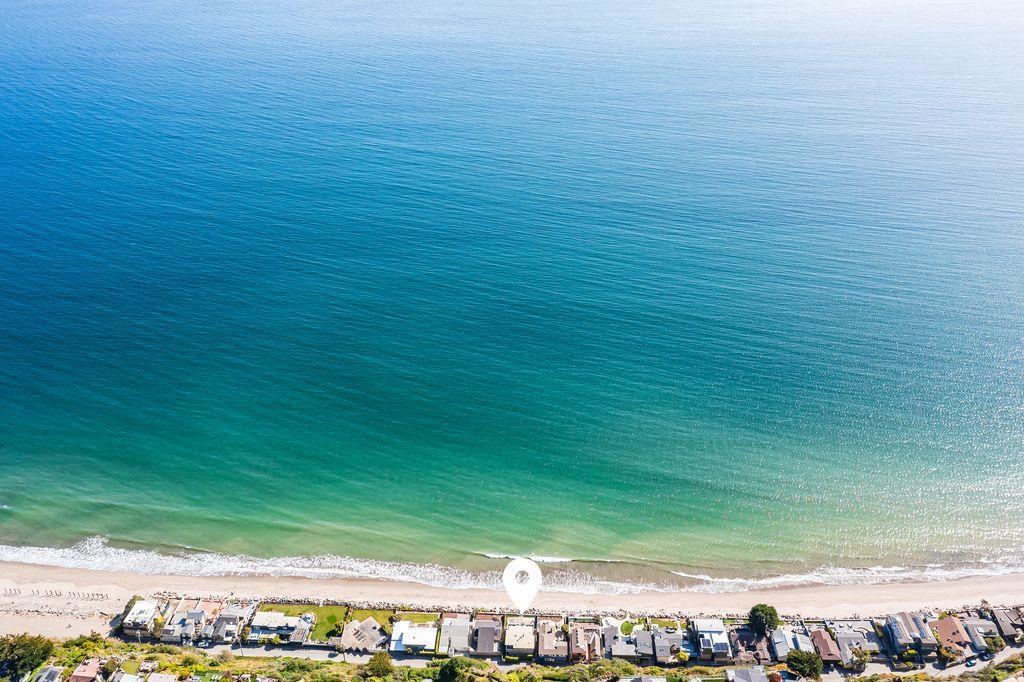 749 Las Olas Drive