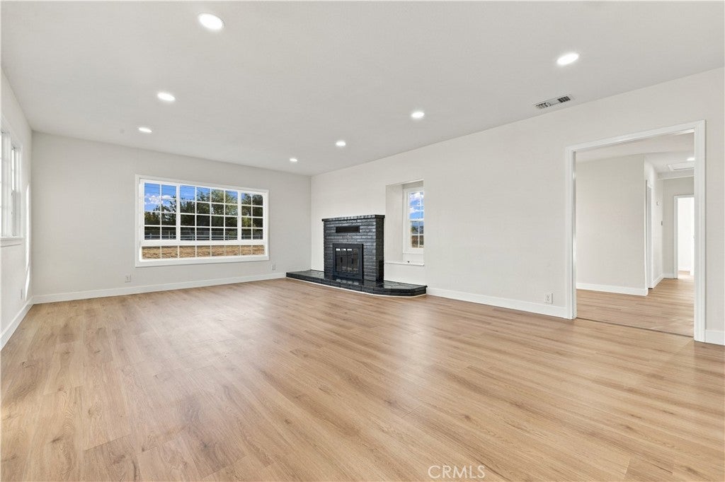 2531 W Avenue M4