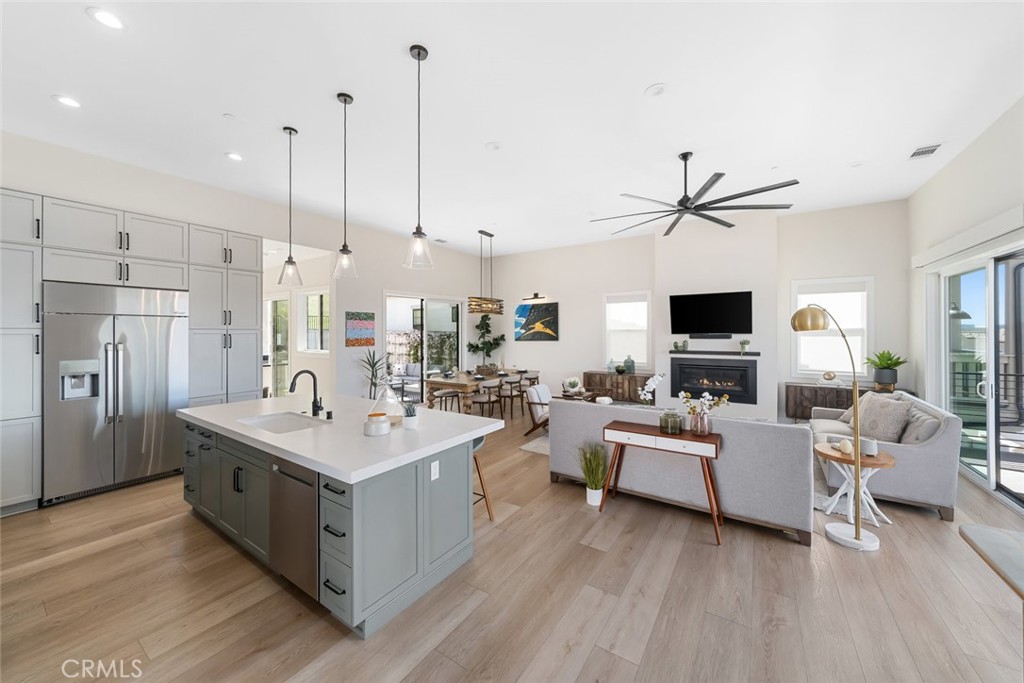 4160 Hillside Drive