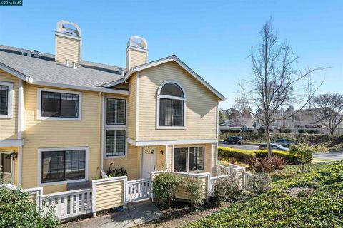 Photo of 1001 1001 Devonwood, Hercules, CA 94547 (MLS # 41124551)