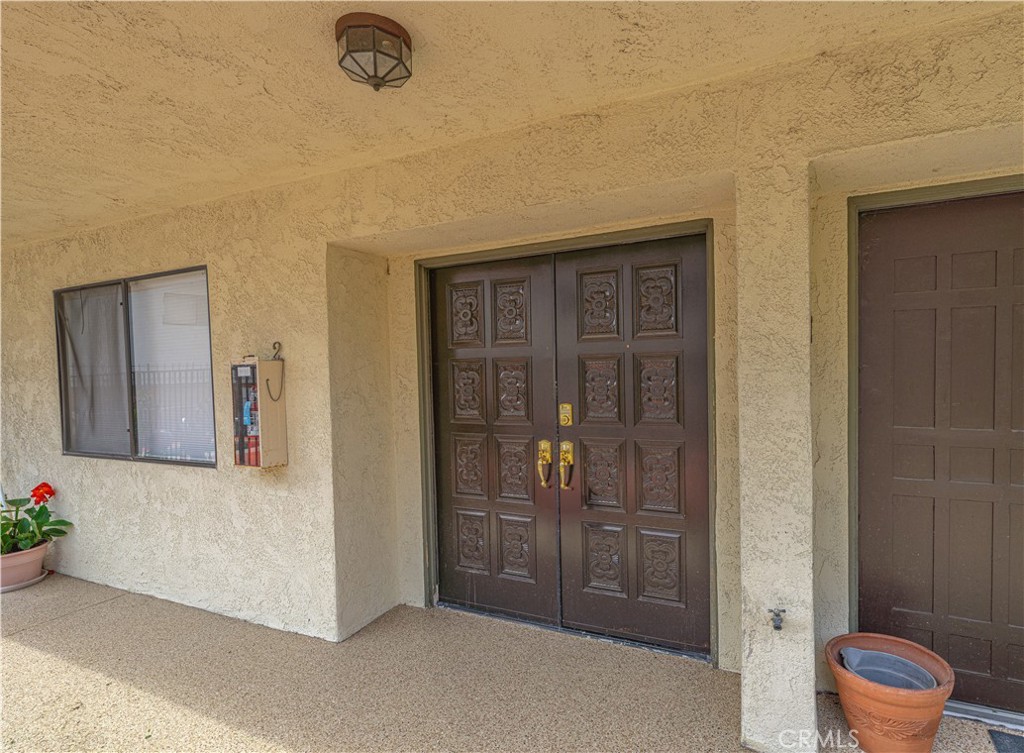 1988 Junipero Avenue 2