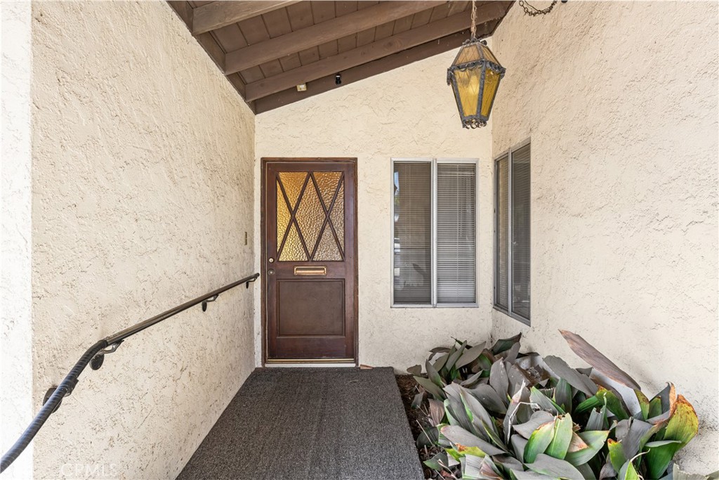 5114 Cadison Street