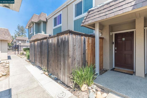 Photo of 1366 Callen St St #B, Vacaville, CA 95688 (MLS # 41138071)