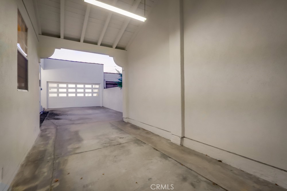 California Heights (CH) - Residential Income