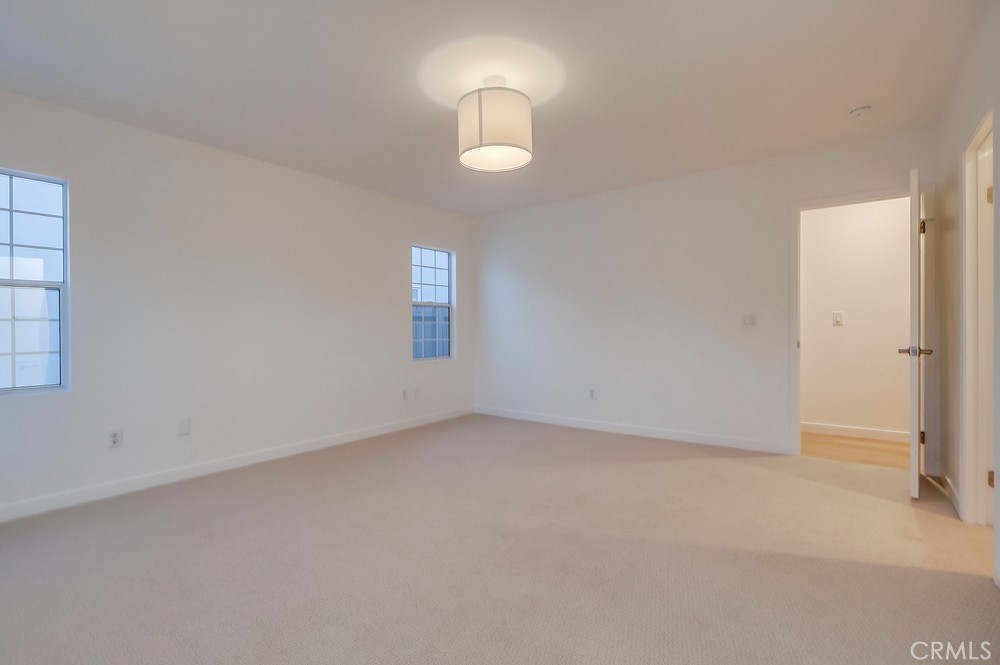 California Heights (CH) - Residential Income