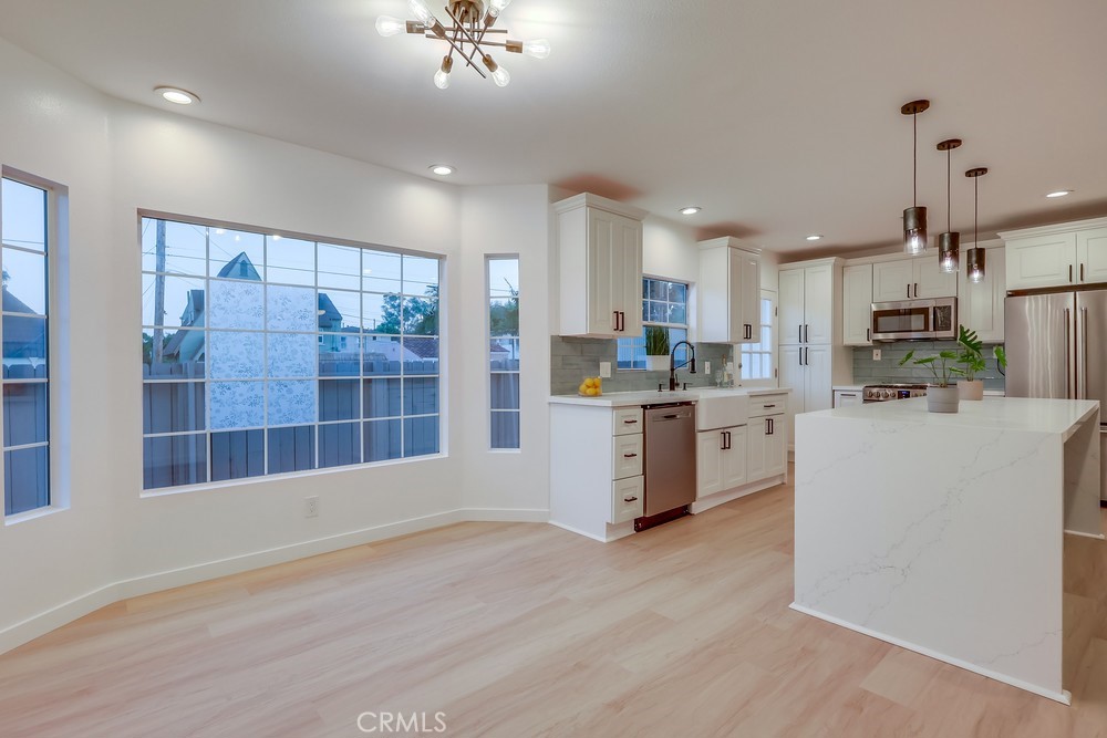 California Heights (CH) - Residential Income