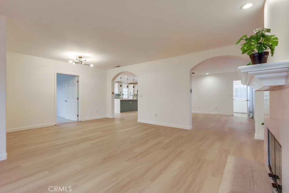 California Heights (CH) - Residential Income