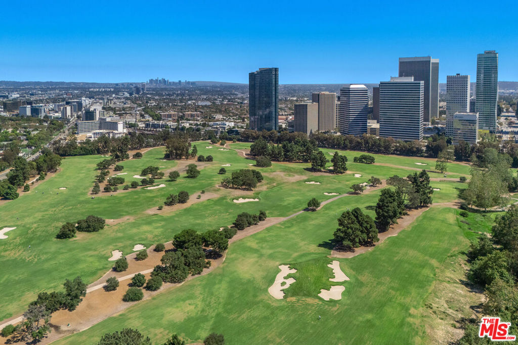 1414 Club View Drive