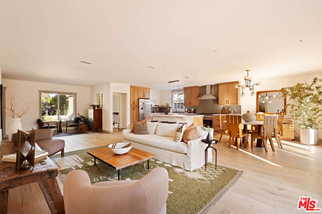 17600 Runnymede Street