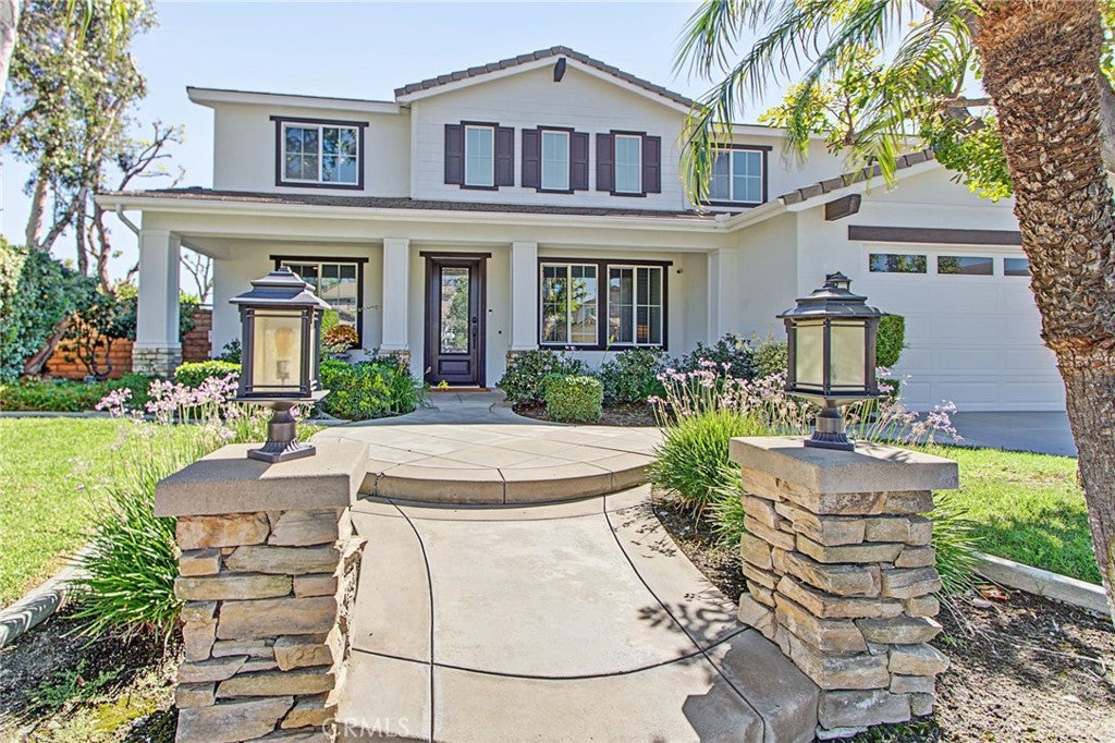 5967 Sandown Place