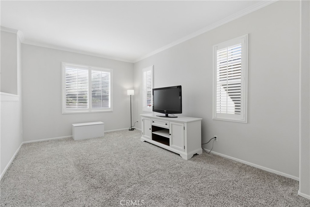 23634 Saratoga Springs