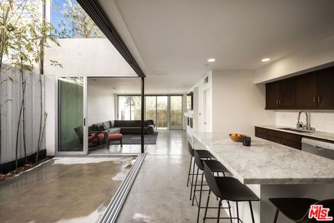 Photo of 4288 Perlita Avenue, Los Angeles, CA 90039 (MLS # 26661275)