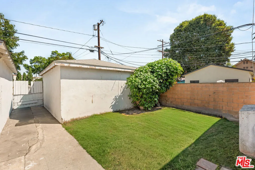 Long Beach, California 90805, United States, 2 Bedrooms Bedrooms, ,2 BathroomsBathrooms,Residential,Active,214018