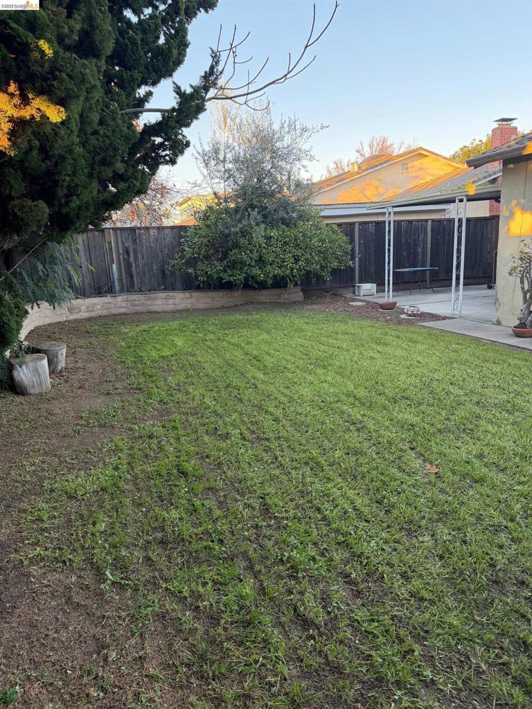 3736 3736 Eastwood Circle