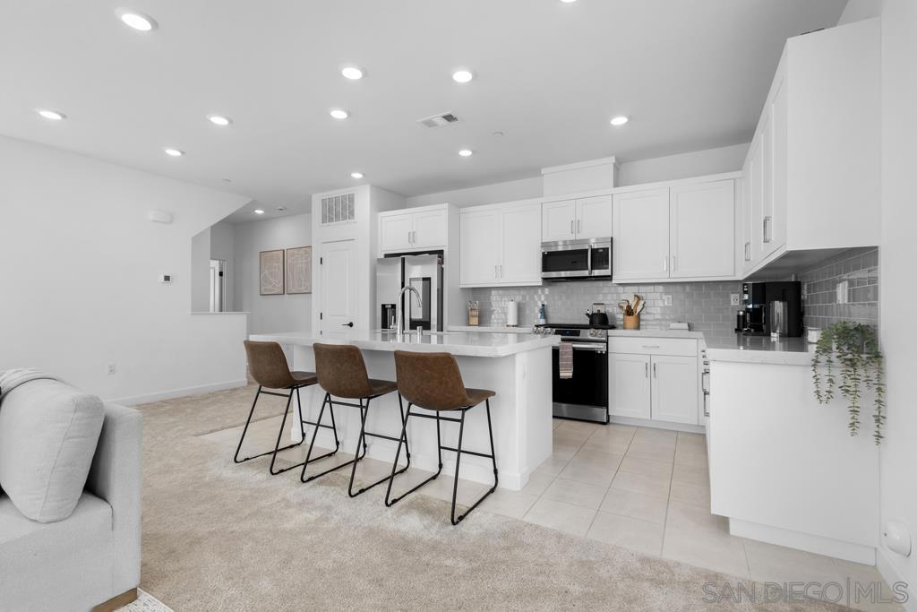 2117 Acara Circle