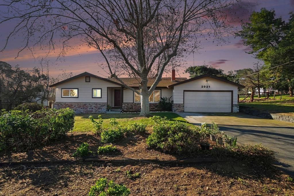 Photo of 2921 Anderson Ln Ln, Brentwood, CA 94513 (MLS # 41120688)