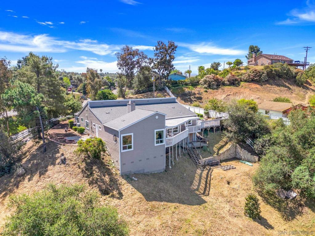 14027 Jamul Dr