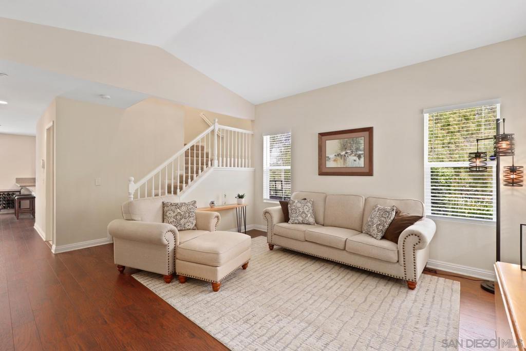 1694 Carriage Cir