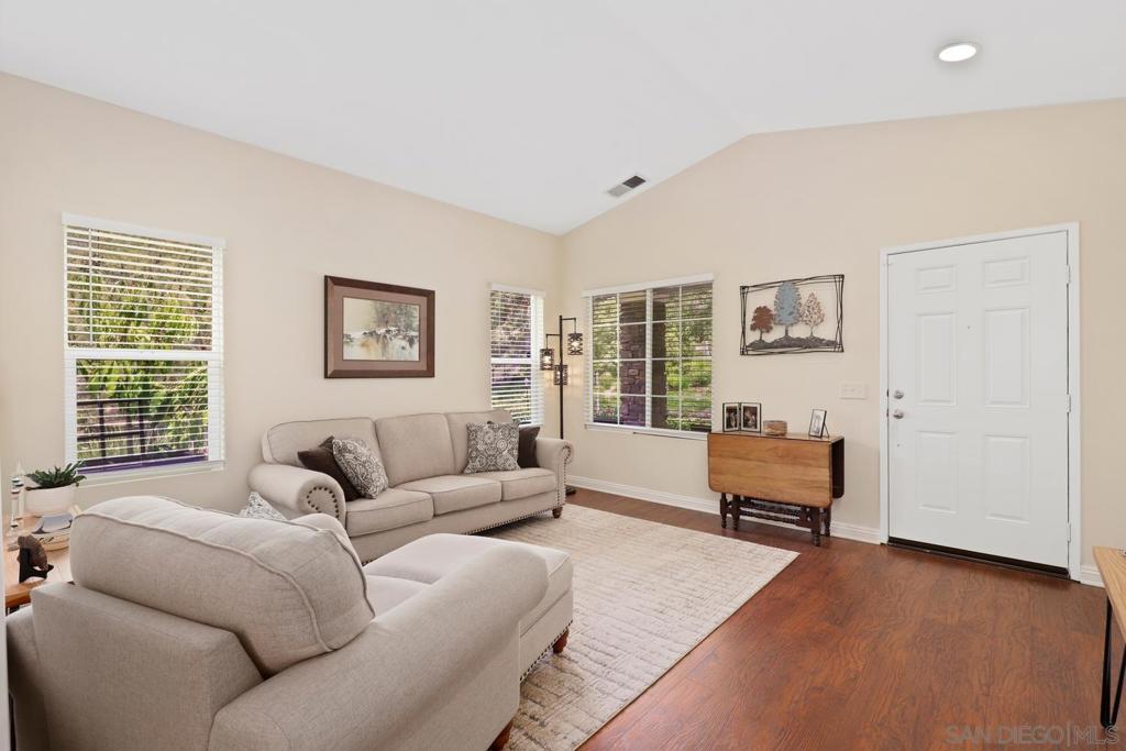 1694 Carriage Cir