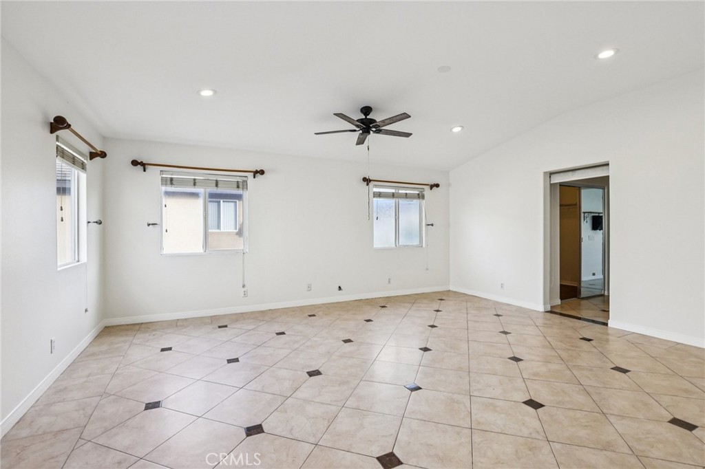 Camrosa (CMRO) - Residential