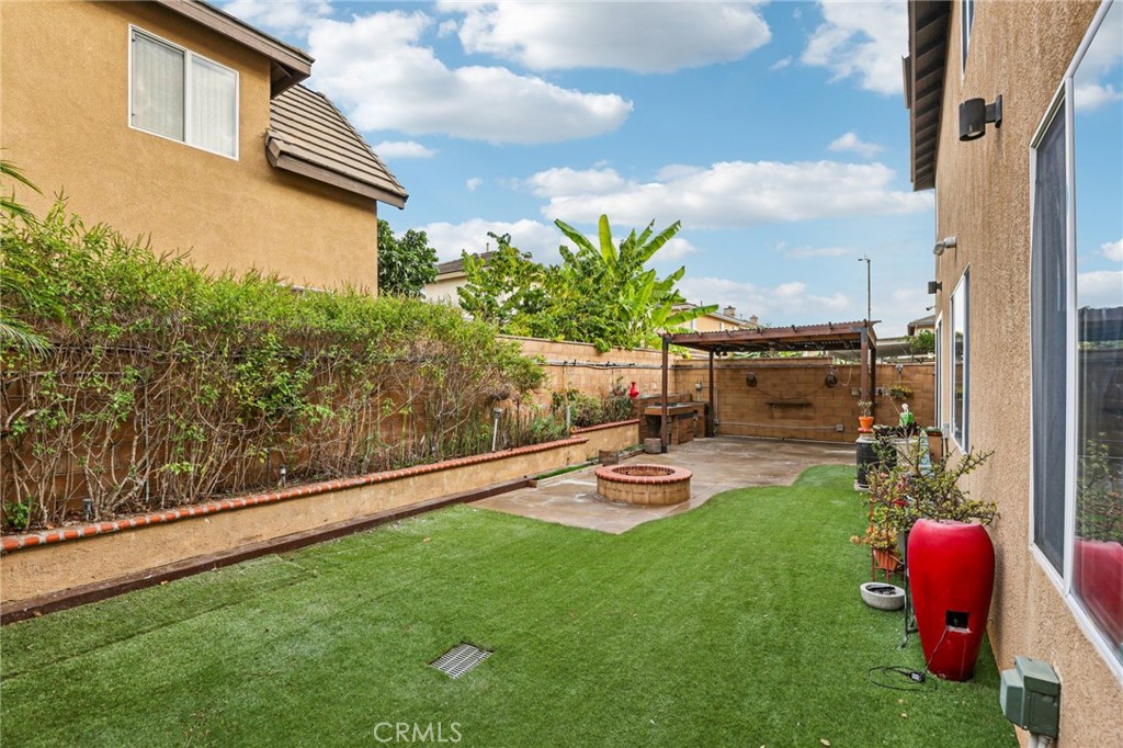 Camrosa (CMRO) - Residential