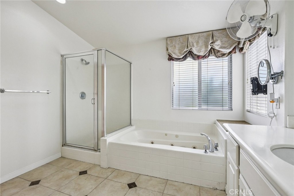 Camrosa (CMRO) - Residential