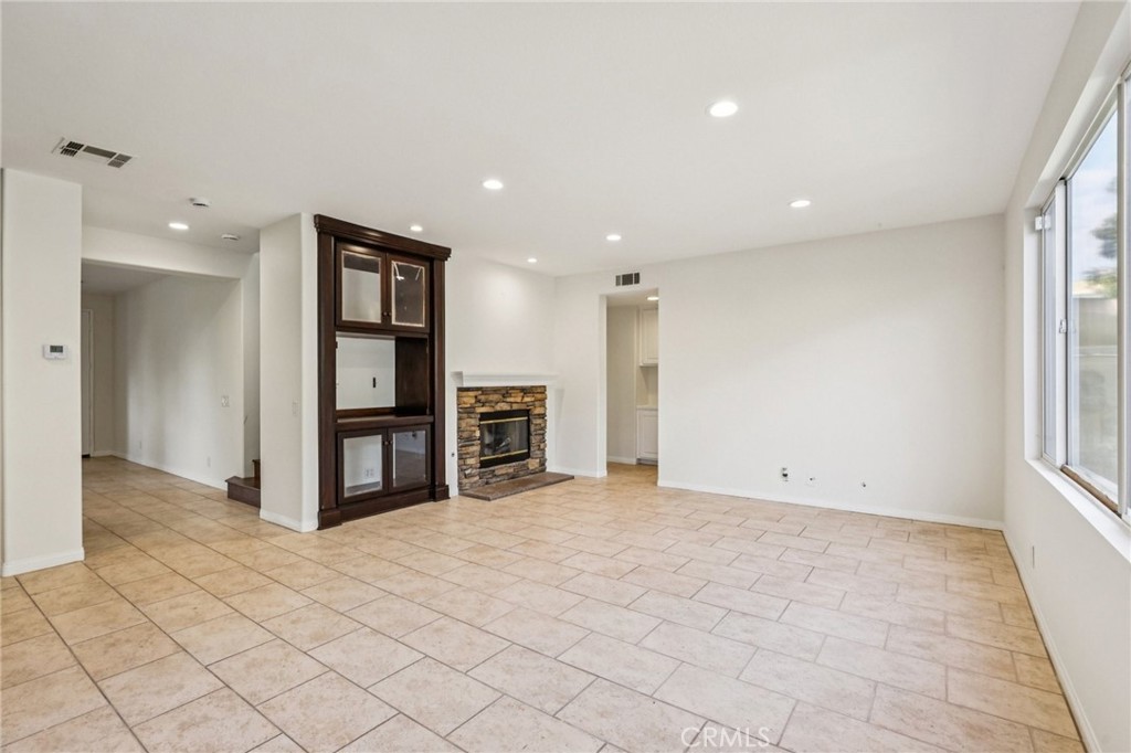 Camrosa (CMRO) - Residential