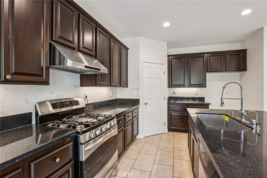 Camrosa (CMRO) - Residential