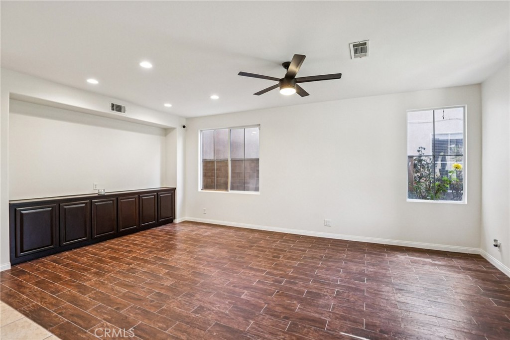 Camrosa (CMRO) - Residential