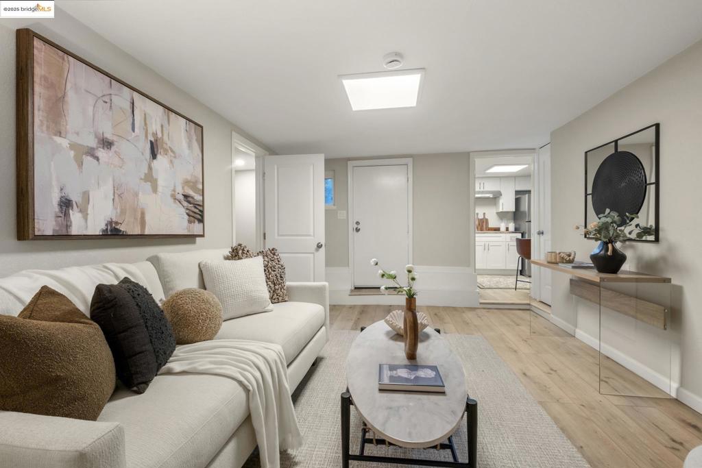 HIGHLAND PARK - Residential