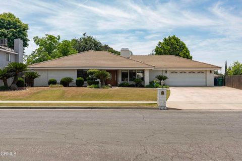 Photo of 6717 Noah Avenue, Bakersfield, CA 93308 (MLS # V1-36216)