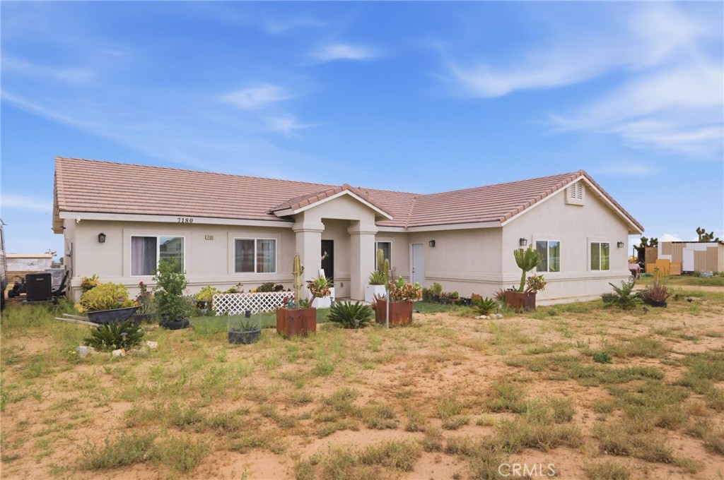Photo 1 of 38 — 7180 Solano Road, Phelan, CA 92371