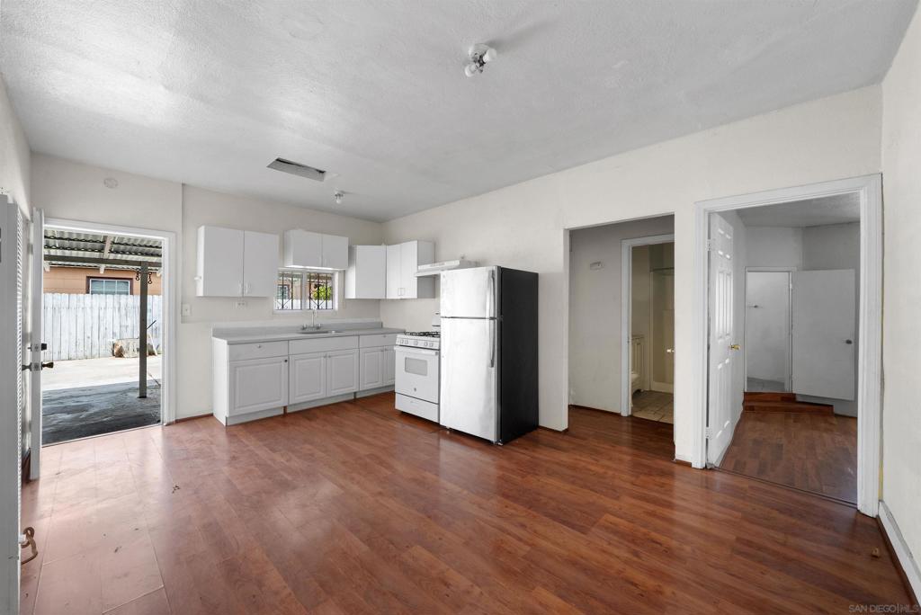 2980 K St