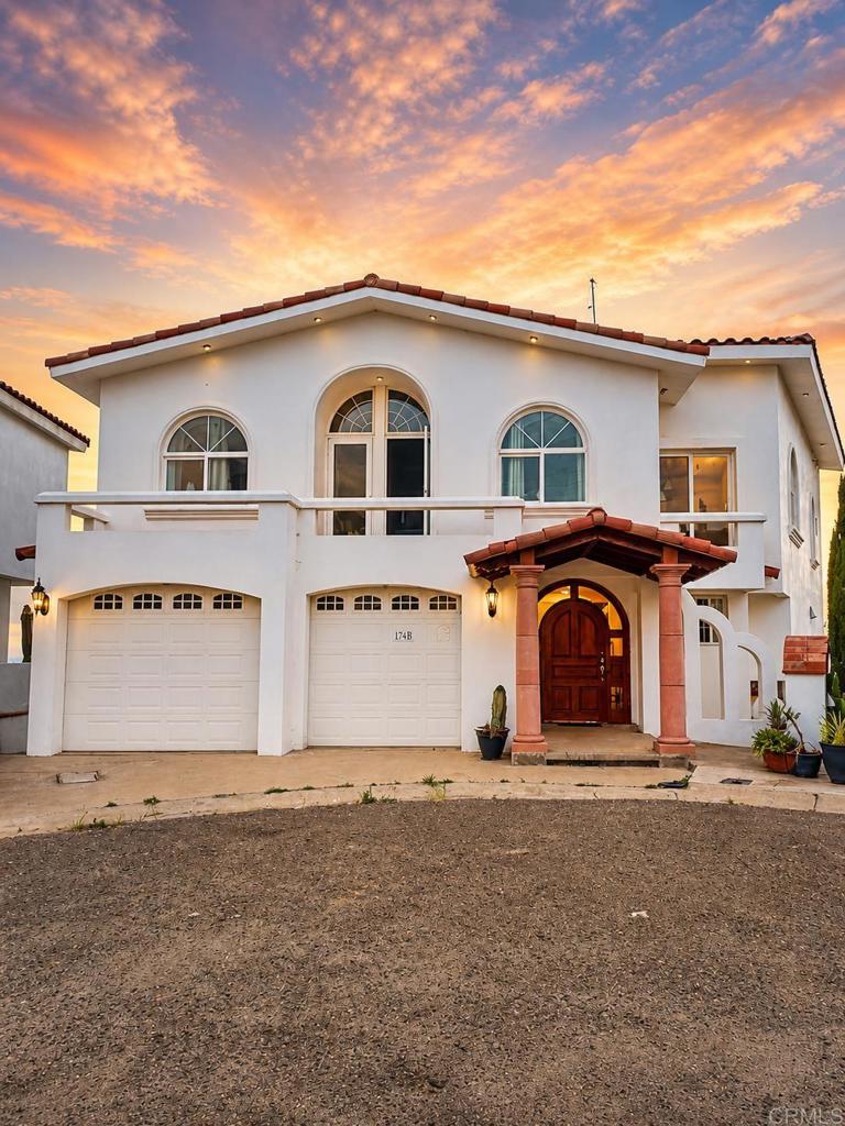 Privada Capri 1748 Estancia II