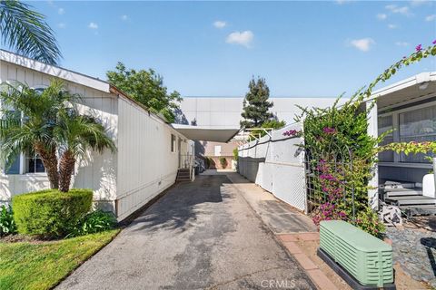 Photo of 15445 Colbalt ST, Sylmar, CA 91342 (MLS # SR26119069)