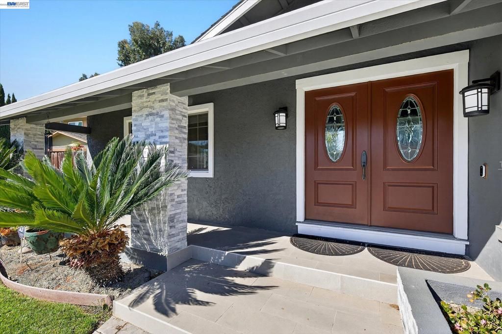 Photo of 1223 Aberdeen Ave Ave, Livermore, CA 94550 (MLS # 41128323)