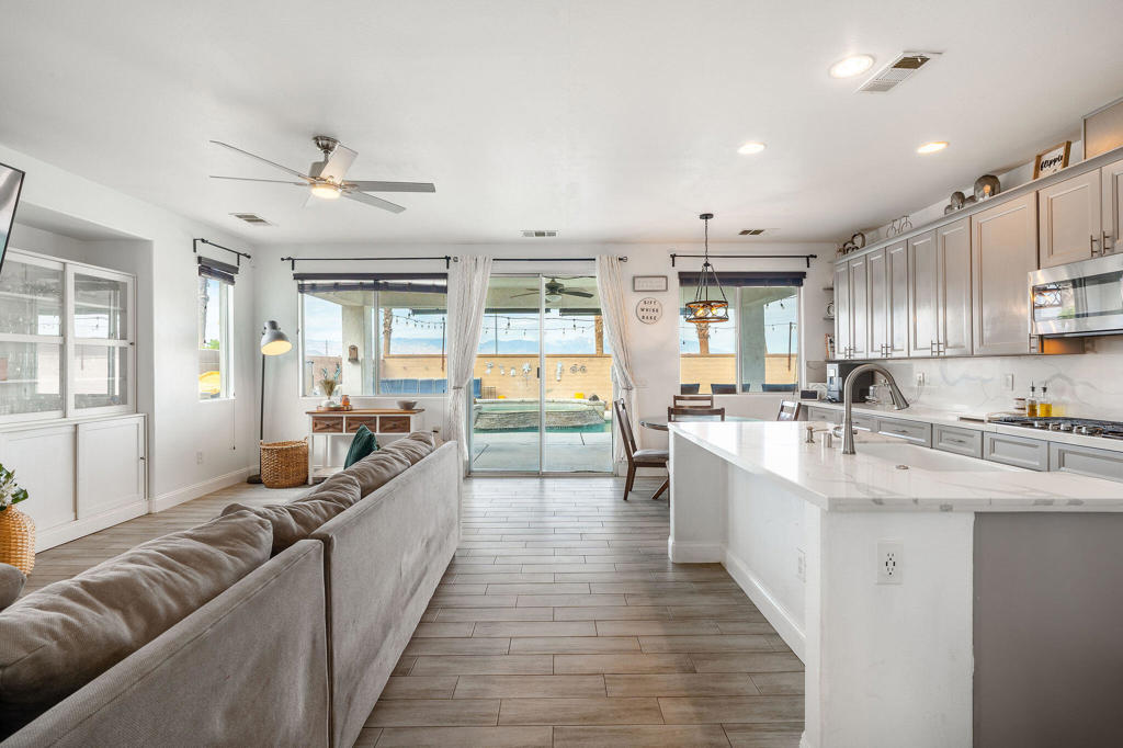 Bella Vida - Residential