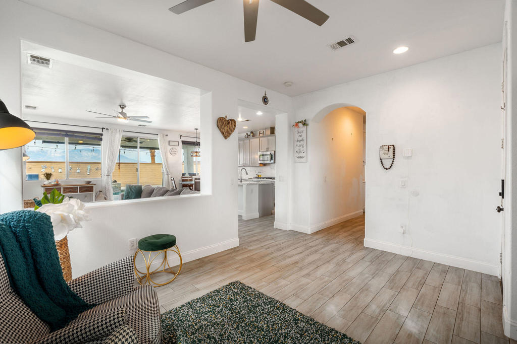 Bella Vida - Residential