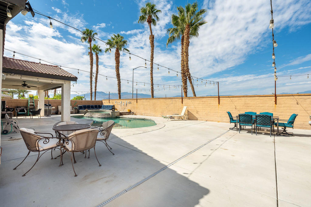 Bella Vida - Residential