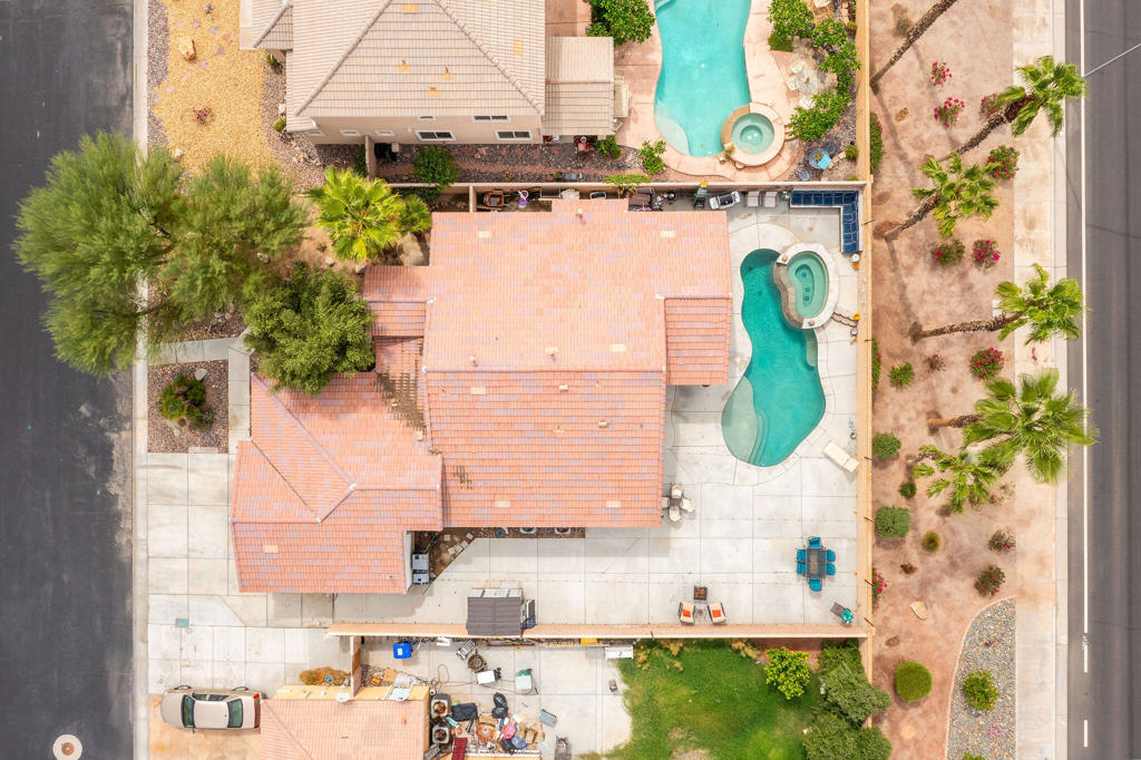 Bella Vida - Residential