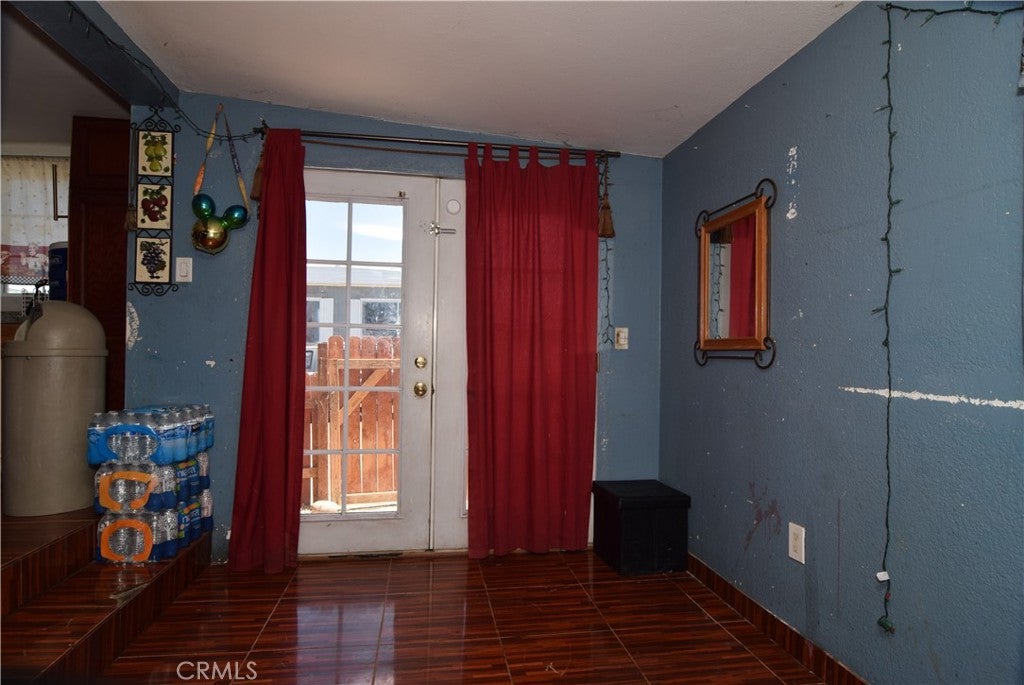 2059 E Avenue I 84